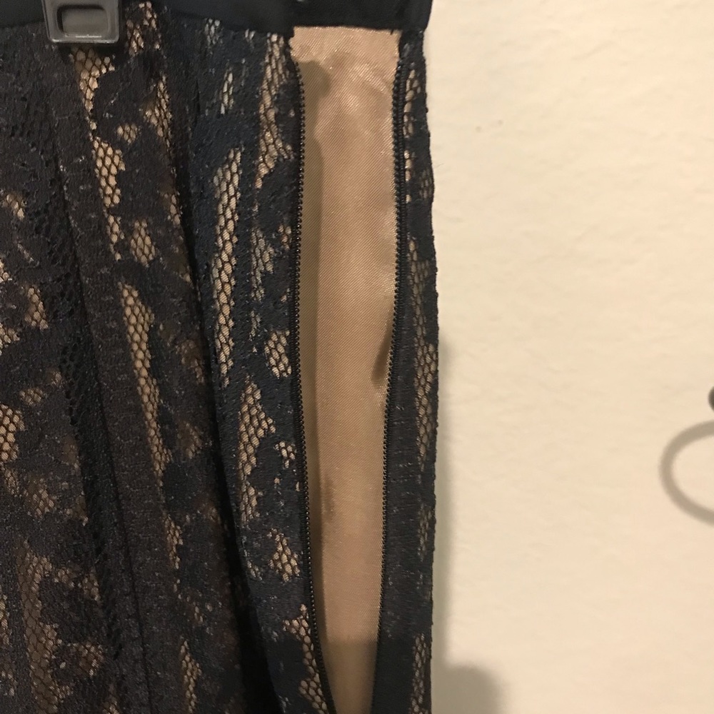 Loft lace skirt - Picture 3 of 5